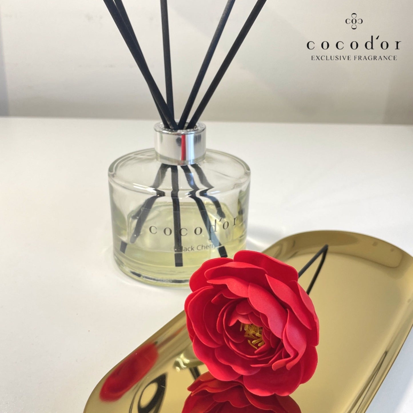 Red Camellia Flower Stick - cocod'or